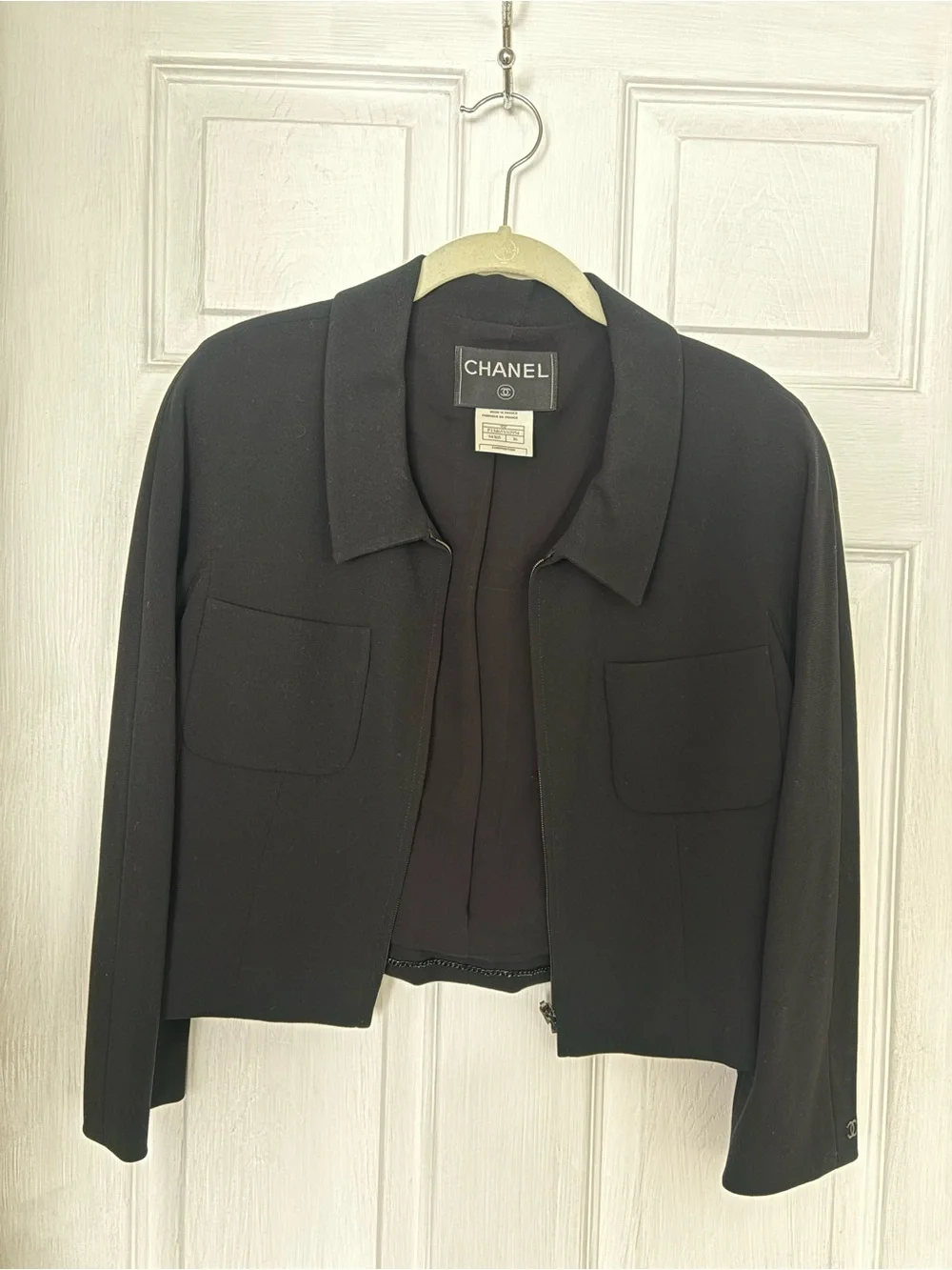 CHANEL Vintage Wool Cropped Blazer Jacket
